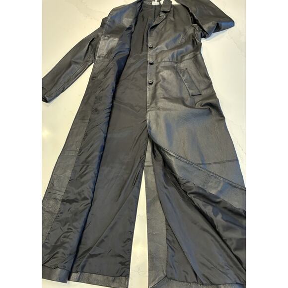 Vintage Newport News Leather Trench Coat Black Size M Long Classic Button Lined - Picture 3 of 7